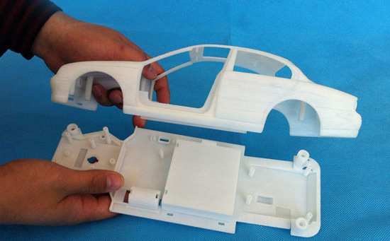 新澳金龙资料大全在快速成型工艺之后,先用硅胶制作模具,然后用真空机来真空在产品中留下的空间