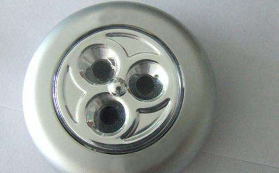 手板模型非常好的让商品面世的时刻大大缩短,它的制作有超前性