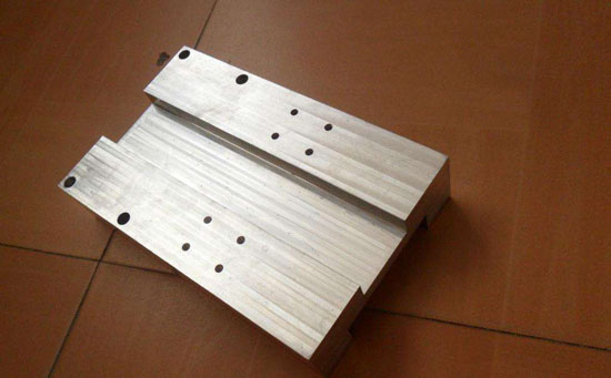 新澳金龙资料大全许多设计师在电脑上可以制作很好的渲染产品